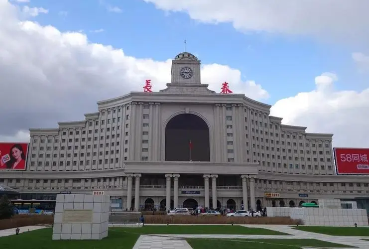 武汉到长春货运公司派搬运/打包装 武汉到长春货运公司派搬运/打包装