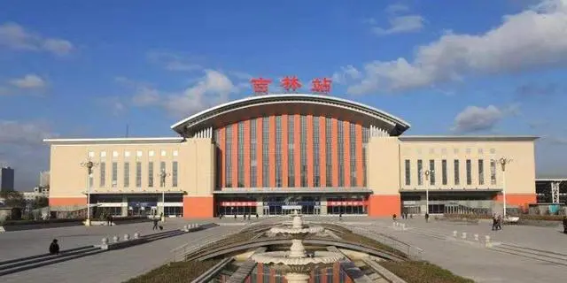 武汉到吉林货运公司派搬运/打包装
