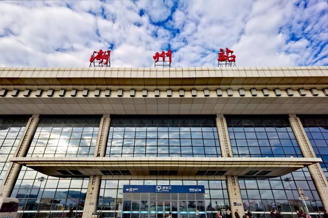 武汉到湖州货运公司派搬运/打包装 武汉到湖州货运公司派搬运/打包装