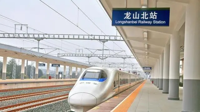 武汉到湘西州货运公司派搬运/打包装 武汉到湘西州货运公司派搬运/打包装