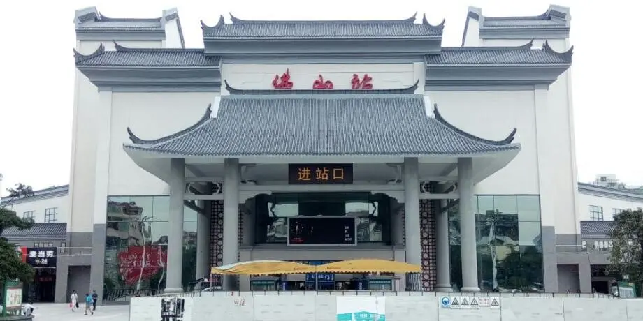 武汉到佛山货运公司派搬运/打包装 武汉到佛山货运公司派搬运/打包装