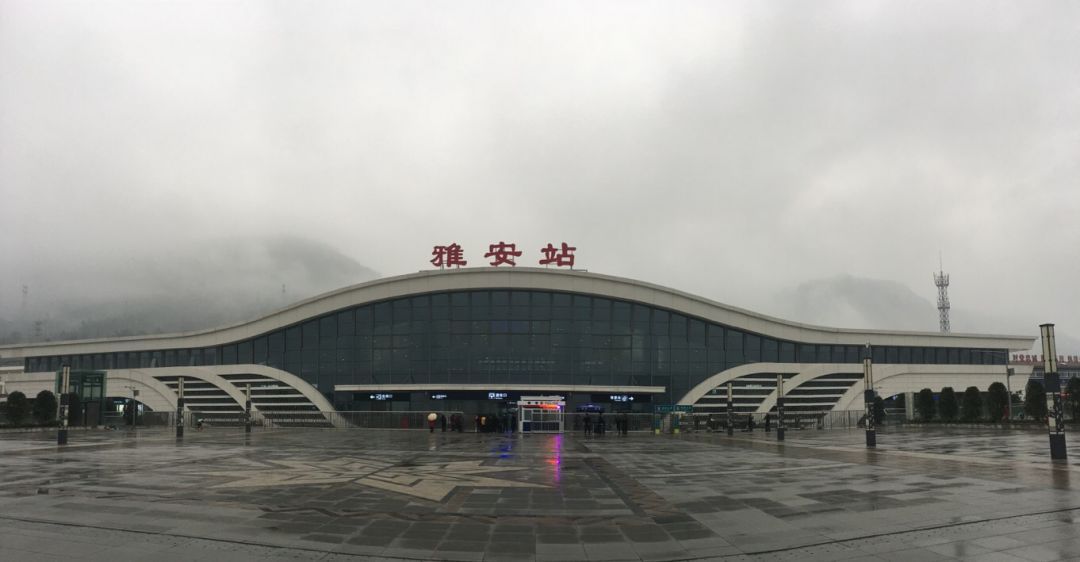 武汉到雅安货运公司派搬运/打包装 武汉到雅安货运公司派搬运/打包装