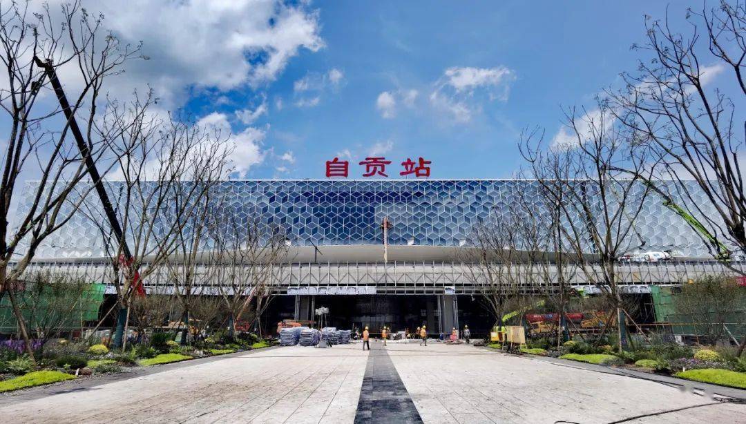 武汉到自贡货运公司派搬运/打包装 武汉到自贡货运公司派搬运/打包装