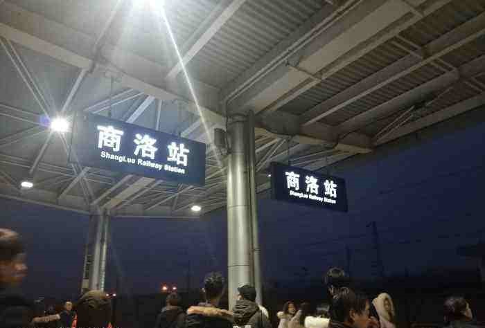 武汉到商洛货运公司派搬运/打包装 武汉到商洛货运公司派搬运/打包装