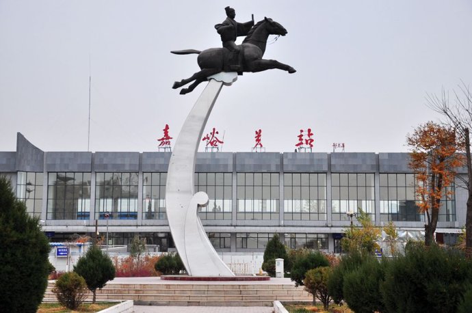 武汉到嘉峪关货运公司派搬运/打包装 武汉到嘉峪关货运公司派搬运/打包装